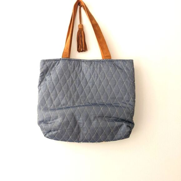 CROSSTREE LANE Handwoven Blue and Beige Women Bag - Picture 5 of 8